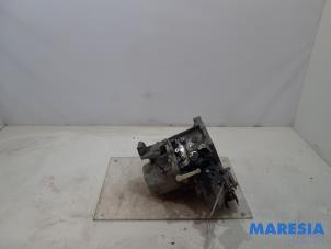 Used Gearbox Peugeot Partner (EF/EU) 1.5 BlueHDi 100 Price € 786,50 Inclusive VAT offered by Maresia Parts