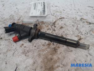 Used Injector (diesel) Peugeot 5008 I (0A/0E) 1.6 HDiF 16V Price € 75,00 Margin scheme offered by Maresia Parts