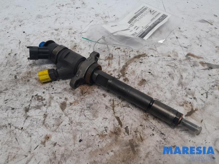 Usagé Injecteurs Peugeot 5008 I (0A/0E) 1.6 HDiF 16V Prix € 75,00 Règlement à la marge proposé par Maresia Parts