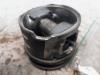 Piston from a Peugeot 5008 I (0A/0E) 1.6 HDiF 16V 2010