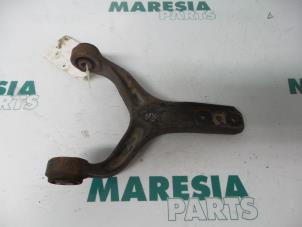 Used Rear wishbone, right Alfa Romeo GTV (916) 2.0 16V Twin Spark Price € 60,00 Margin scheme offered by Maresia Parts