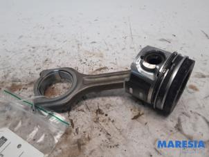 Used Connecting rod Peugeot 5008 I (0A/0E) 1.6 HDiF 16V Price € 45,00 Margin scheme offered by Maresia Parts