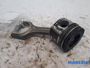 Used Connecting rod Peugeot 5008 I (0A/0E) 1.6 HDiF 16V Price € 45,00 Margin scheme offered by Maresia Parts