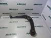 Front lower wishbone, left from a Peugeot 206 (2A/C/H/J/S), 1998 / 2012 1.4 XR,XS,XT,Gentry, Hatchback, Petrol, 1.360cc, 55kW (75pk), FWD, TU3JP; KFW, 2000-08 / 2005-03, 2CKFW; 2AKFW 2003