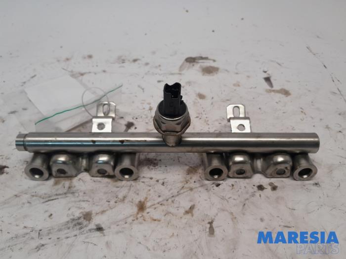 Usagé Système d'injection Peugeot 308 (4A/C) 1.6 16V THP 150 Prix € 40,00 Règlement à la marge proposé par Maresia Parts