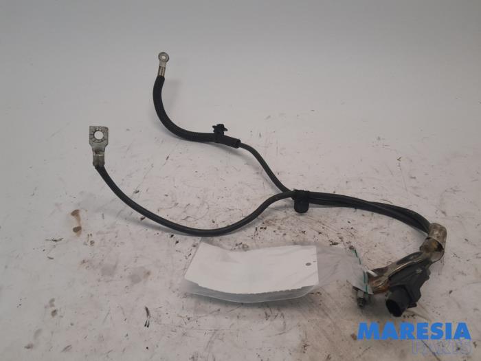 Begagnade Batterisensor Peugeot 5008 I (0A/0E) 1.6 THP 16V Pris € 40,00 Marginaltabell erbjuds av Maresia Parts