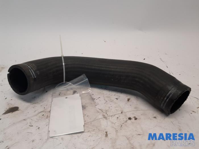 Gebrauchte Intercooler Schlauch Peugeot Boxer (U9) 2.0 BlueHDi 130 Preis € 39,33 Mit Mehrwertsteuer angeboten von Maresia Parts