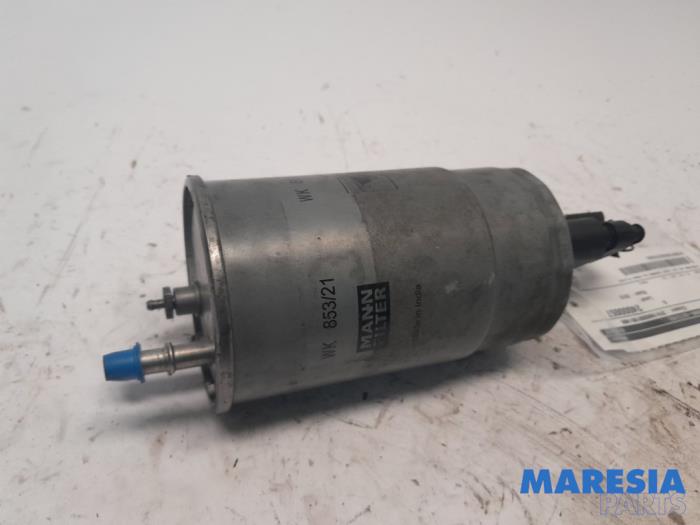 Usagé Filtre à carburant Fiat Punto Evo (199) 1.3 JTD Multijet 85 16V Euro 5 Prix € 30,00 Règlement à la marge proposé par Maresia Parts