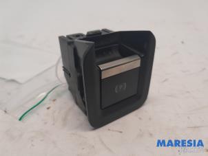 Used Parking brake switch Peugeot Partner (EF/EU) 1.5 BlueHDi 100 Price € 30,19 Inclusive VAT offered by Maresia Parts