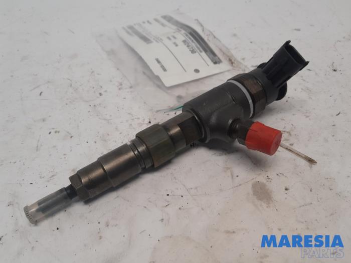 Usagé Injecteurs Peugeot 208 I (CA/CC/CK/CL) 1.4 HDi Prix € 74,95 Règlement à la marge proposé par Maresia Parts