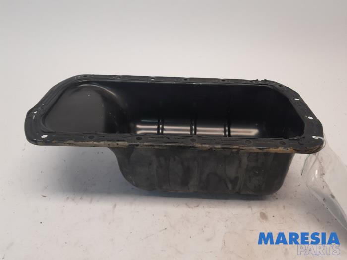 Gebrauchte Ölwanne Peugeot 208 I (CA/CC/CK/CL) 1.4 HDi Preis € 29,99 Margenregelung angeboten von Maresia Parts