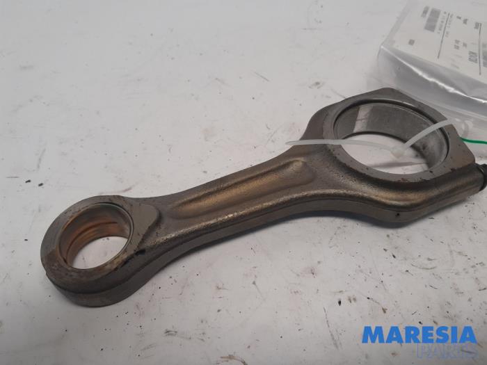 Gebrauchte Pleuelstange Peugeot 208 I (CA/CC/CK/CL) 1.4 HDi Preis € 30,00 Margenregelung angeboten von Maresia Parts