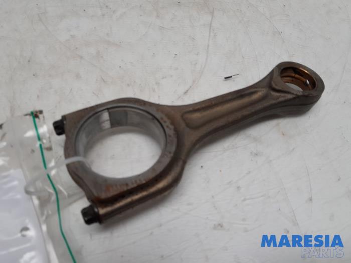 Gebrauchte Pleuelstange Peugeot 208 I (CA/CC/CK/CL) 1.4 HDi Preis € 30,00 Margenregelung angeboten von Maresia Parts
