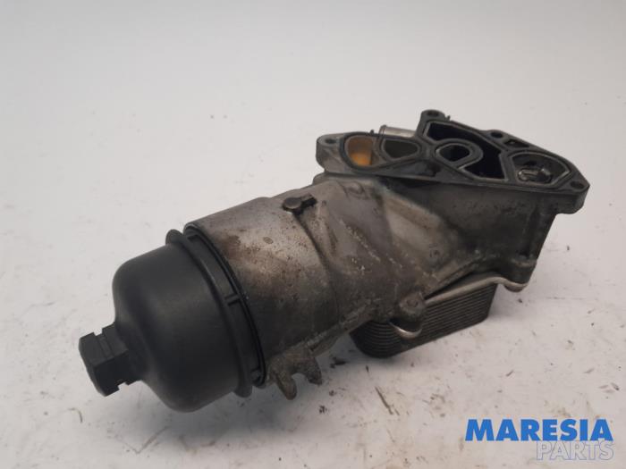 Gebrauchte Ölfilterhalter Peugeot 208 I (CA/CC/CK/CL) 1.4 HDi Preis € 49,99 Margenregelung angeboten von Maresia Parts