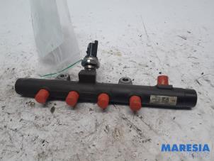 Used Fuel injector nozzle Renault Scénic III (JZ) 1.5 dCi 110 Price € 49,00 Margin scheme offered by Maresia Parts