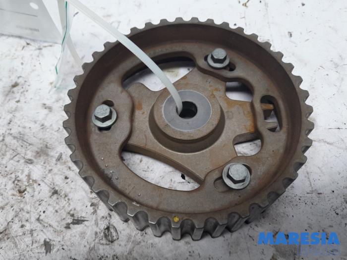 Begagnade Kamaxeldrev Renault Scénic III (JZ) 1.5 dCi 110 Pris € 24,99 Marginaltabell erbjuds av Maresia Parts