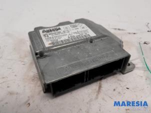 Begagnade Airbagmodul Peugeot 307 CC (3B) 2.0 16V Pris € 75,00 Marginaltabell erbjuds av Maresia Parts