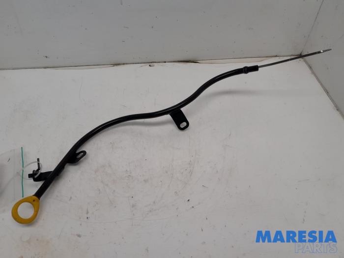 Gebrauchte Ölmessstab Citroen C1 1.0 12V Preis € 25,00 Margenregelung angeboten von Maresia Parts