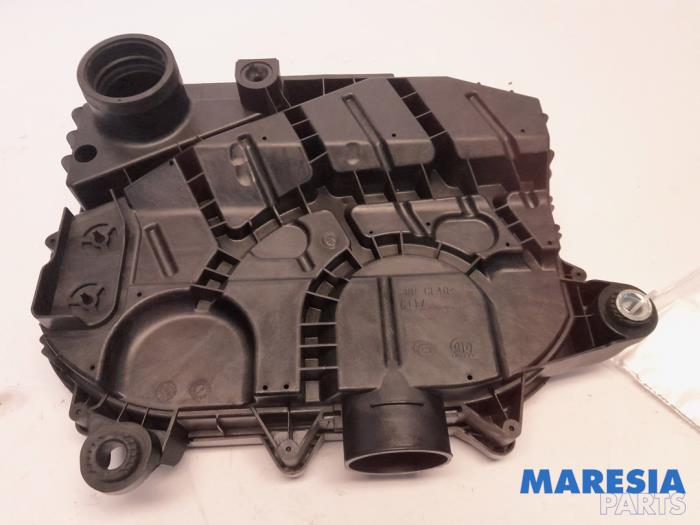 Begagnade Luftfilterhus Fiat Panda (312) 1.0 Hybrid Pris € 99,99 Marginaltabell erbjuds av Maresia Parts