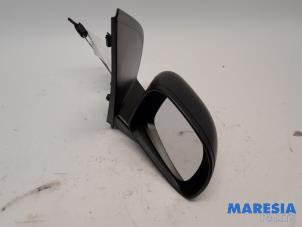 Used Wing mirror, right Fiat Panda (312) 1.0 Hybrid Price € 50,00 Margin scheme offered by Maresia Parts