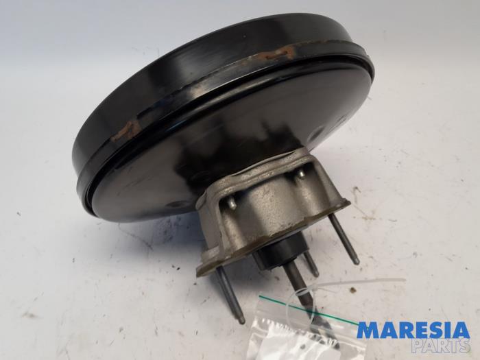 Usagé Servo frein Renault Scénic III (JZ) 1.4 16V TCe 130 Prix € 35,00 Règlement à la marge proposé par Maresia Parts