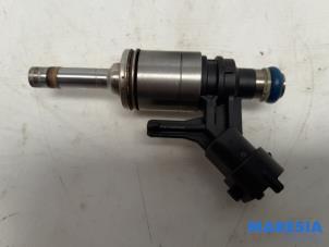 Used Injector (petrol injection) Peugeot 3008 I (0U/HU) 1.6 16V THP 155 Price € 35,00 Margin scheme offered by Maresia Parts