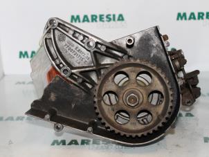 Used Mechanical fuel pump Renault Express/Rapid/Extra 1.6 D Price € 75,00 Margin scheme offered by Maresia Parts