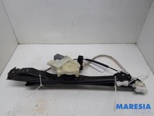 Used Window mechanism 4-door, front left Peugeot 308 SW (L4/L9/LC/LJ/LR) 1.2 12V e-THP PureTech 110 Price € 59,95 Margin scheme offered by Maresia Parts