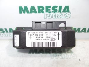Used Rain sensor Peugeot 605 (6B) 2.4 SRDT,SVDT 12V Price € 35,00 Margin scheme offered by Maresia Parts