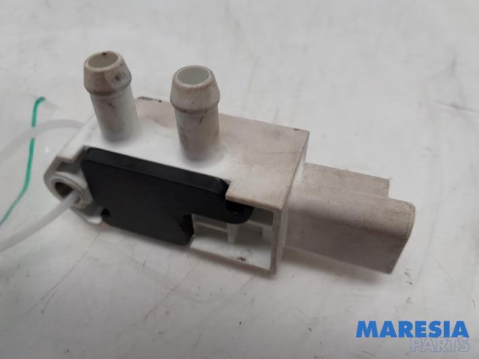 Gebrauchte Map Sensor (Einlasskrümmer) Renault Trafic (1FL/2FL/3FL/4FL) 1.6 dCi 95 Preis € 30,25 Mit Mehrwertsteuer angeboten von Maresia Parts