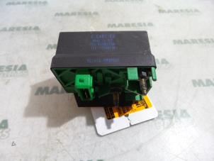 Used Glow plug relay Peugeot 206 (2A/C/H/J/S) 1.4 HDi Price € 25,00 Margin scheme offered by Maresia Parts