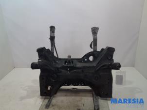 Used Subframe Opel Vivaro 1.5 CDTI 102 Price € 302,50 Inclusive VAT offered by Maresia Parts
