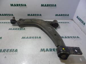 Used Front lower wishbone, left Peugeot 306 (7A/C/S) 1.4 XN,XR,XA,XRA Price € 20,00 Margin scheme offered by Maresia Parts