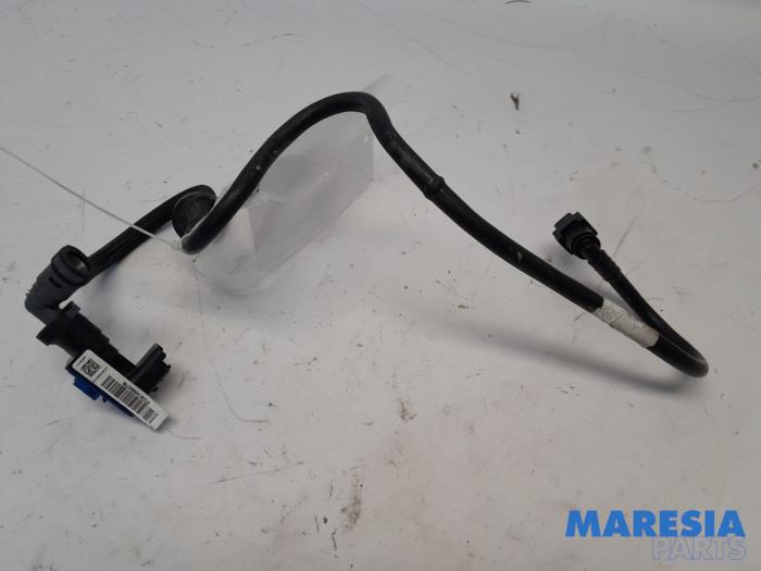 Gebrauchte Bremsassistent Sensor Opel Vivaro 1.5 CDTI 102 Preis € 18,15 Mit Mehrwertsteuer angeboten von Maresia Parts