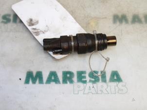 Usagé Injecteur (diesel) Citroen ZX 1.9 D Reflex,Avantage Prix € 50,00 Règlement à la marge proposé par Maresia Parts