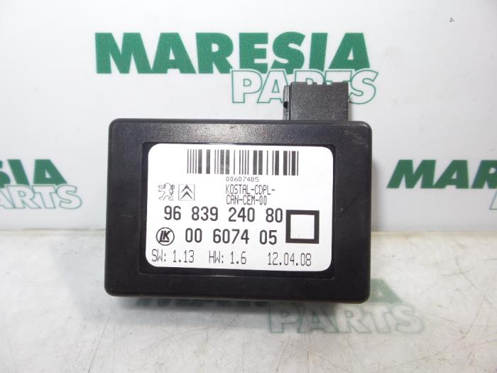 Begagnade Regnsensor Peugeot 207/207+ (WA/WC/WM) 1.6 HDi 16V Pris € 25,00 Marginaltabell erbjuds av Maresia Parts