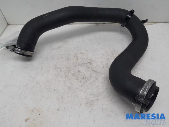 Gebrauchte Intercooler Schlauch Citroen Grand C4 Spacetourer (3A) 1.2 12V PureTech 130 Preis € 35,00 Margenregelung angeboten von Maresia Parts
