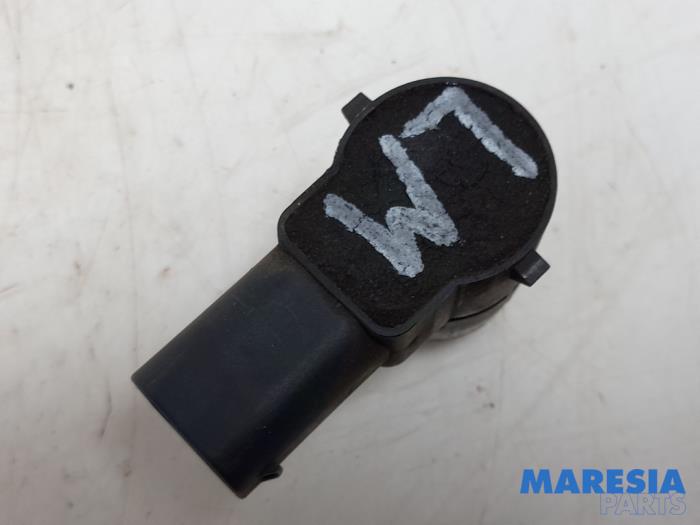 Begagnade Parkeringssensor Peugeot 508 SW (8E/8U) 1.6 THP 16V Pris € 20,00 Marginaltabell erbjuds av Maresia Parts