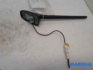 Gebrauchte Antenne Opel Vivaro 1.5 CDTI 102 Preis € 30,24 Mit Mehrwertsteuer angeboten von Maresia Parts