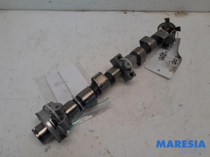 Usagé Arbre à cames Peugeot 208 I (CA/CC/CK/CL) 1.2 Vti 12V PureTech 82 Prix € 69,95 Règlement à la marge proposé par Maresia Parts