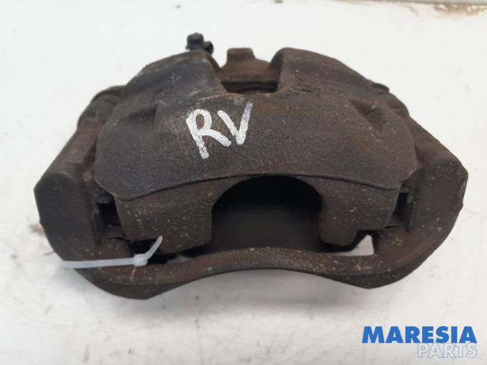 Gebrauchte Bremszange rechts vorne Fiat 500 (312) 1.4 16V Preis € 50,00 Margenregelung angeboten von Maresia Parts