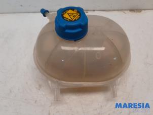Used Expansion vessel Fiat 500 (312) 1.4 16V Price € 30,00 Margin scheme offered by Maresia Parts