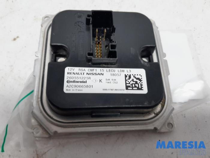Używane Modul ksenonowy Renault Clio IV Estate/Grandtour (7R) 0.9 Energy TCE 90 12V Cena € 40,00 Procedura marży oferowane przez Maresia Parts