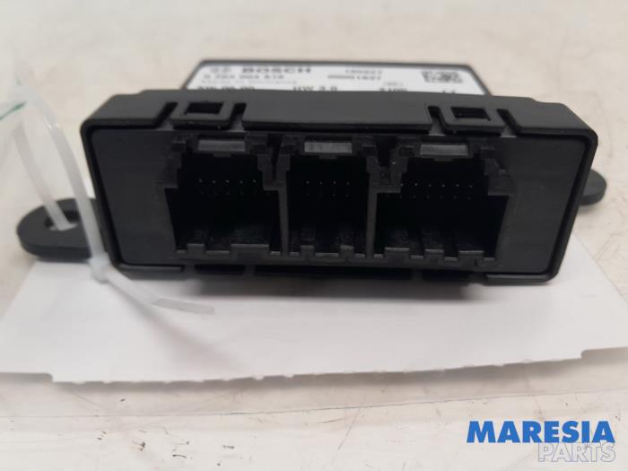 Usagé Module PDC Alfa Romeo Giulia (952) 2.0 T 16V Veloce Prix € 69,99 Règlement à la marge proposé par Maresia Parts