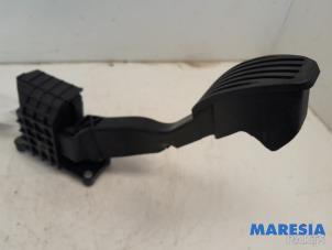 Gaspedalposition Sensor van een Fiat 500 (312) 1.4 16V 2008