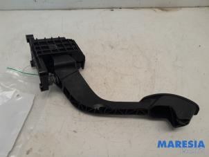 Gaspedalposition Sensor van een Fiat 500 (312) 1.4 16V 2008