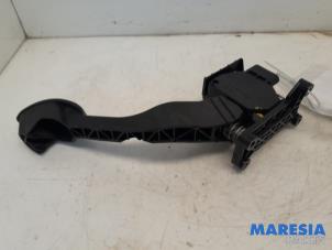 Gaspedalposition Sensor van een Fiat 500 (312) 1.4 16V 2008