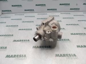 Used Power steering pump Peugeot 206 (2A/C/H/J/S) 1.1 XN,XR Price € 50,00 Margin scheme offered by Maresia Parts