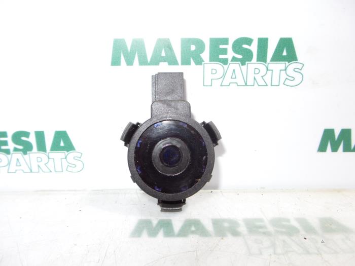 Begagnade Regnsensor Peugeot 607 (9D/U) 2.2 HDi 16V FAP Pris € 40,00 Marginaltabell erbjuds av Maresia Parts