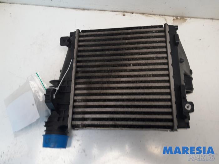 Usados Intercooler Citroen C4 Picasso (3D/3E) 1.6 16V THP 155 Precio € 49,99 Norma de margen ofrecido por Maresia Parts